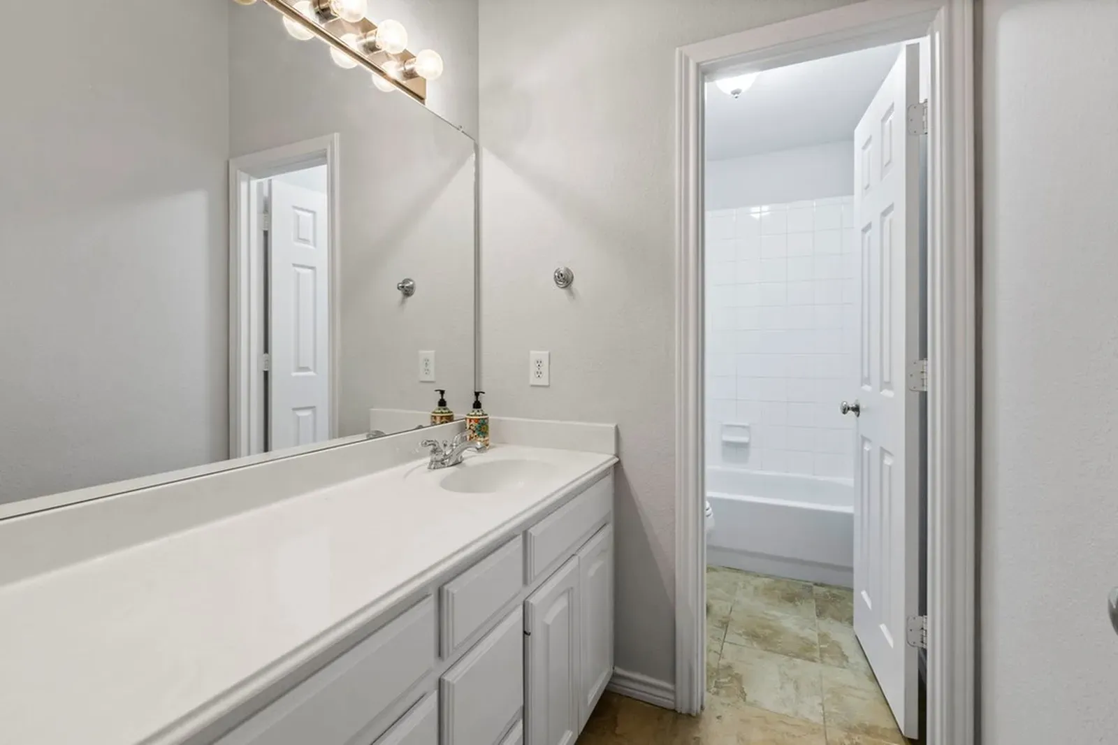 Quartz bathroom vanity countertop upgrade in Frisco, TX